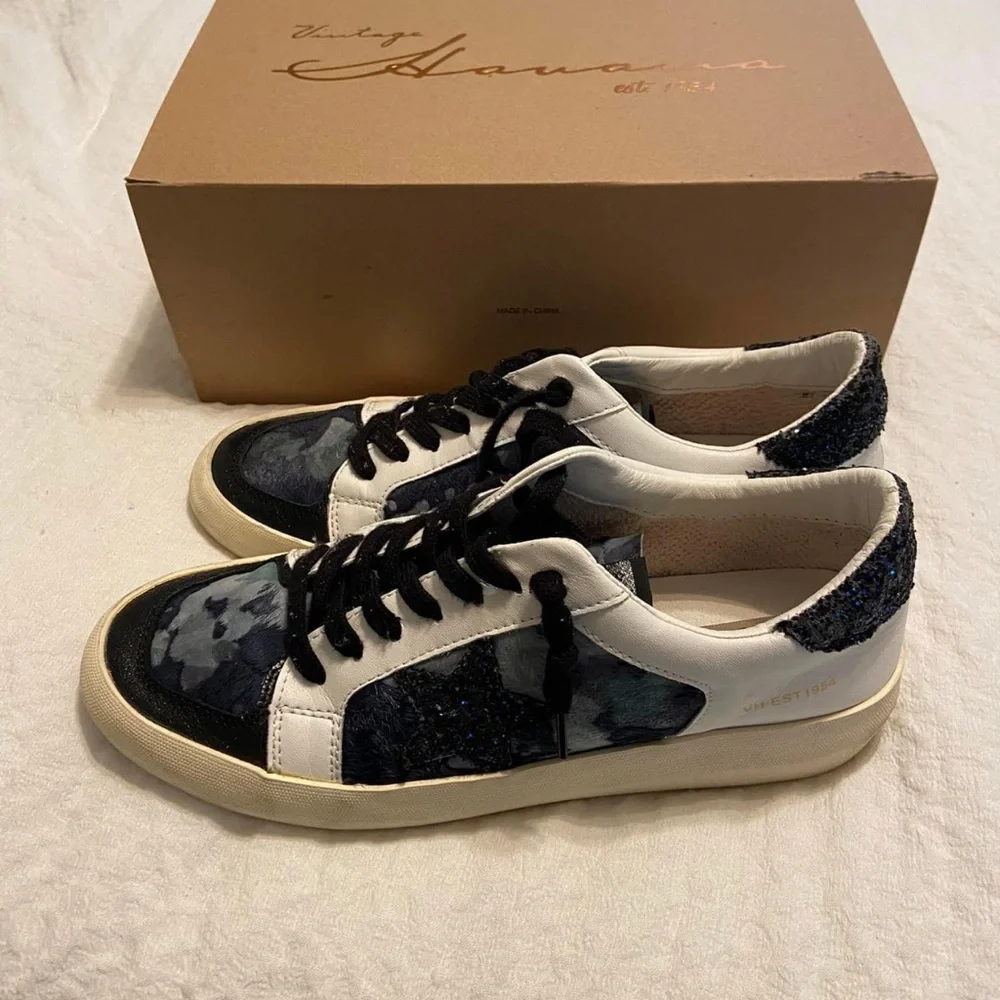 Vintage Havana sneakers i bought that was too small they are a size 10 - Picture 2 of 7